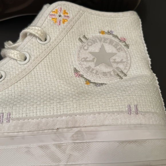 Chuck Taylor All Star Lift Platform shoes - Picture 8 of 11